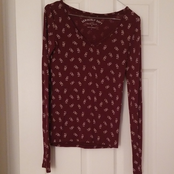 Aeropostale Tops - Aeropostale seriously soft long sleeve shirt.